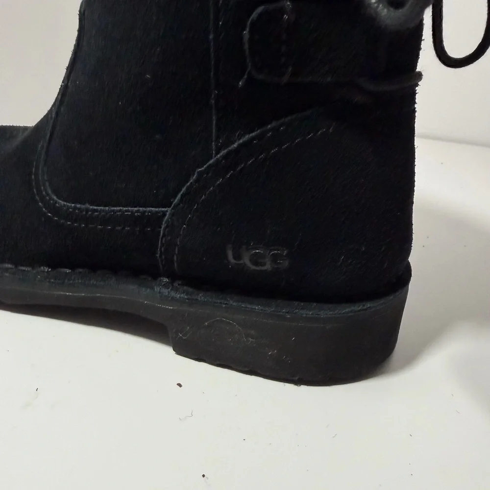 UGG Naiyah Winter Boots Black Size 8
